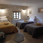 Дом отдыха La Demeure D'ezilda Fleac-sur-Seugne