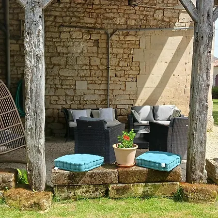La Demeure D'ezilda Holiday home *